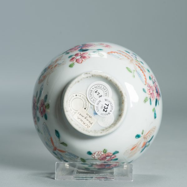 1520 Antique Kangxi Chinese Dehua Porcelain Blue and white Bowl with full European Redecoration - Image 4