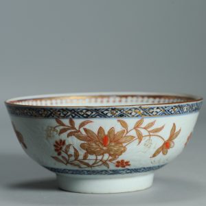 1522 Antique Chinese Porcelain Blue and white Anhua Bowl with Redecoration of golden leafs
