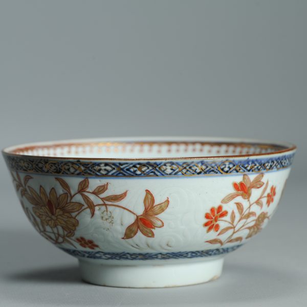 1522 Antique Chinese Porcelain Blue and white Anhua Bowl with Redecoration of golden leafs - Image 13