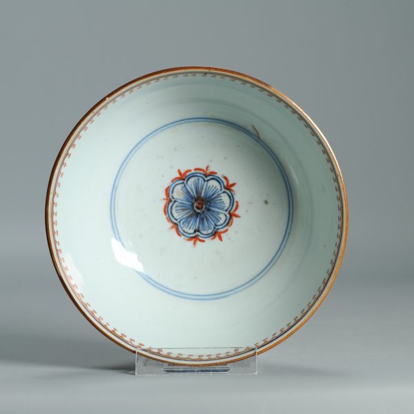 1522 Antique Chinese Porcelain Blue and white Anhua Bowl with Redecoration of golden leafs - Image 7