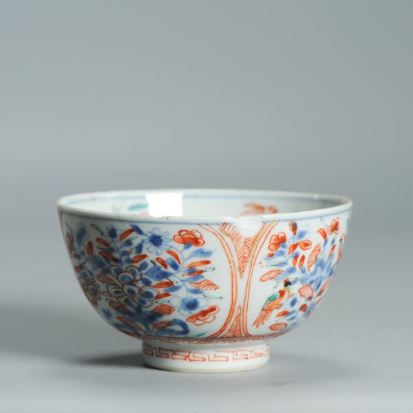 1532 Antique Chinese Kangxi Porcelain Bowl with added Dutch European Decoration of Parrots and Hare - Image 15