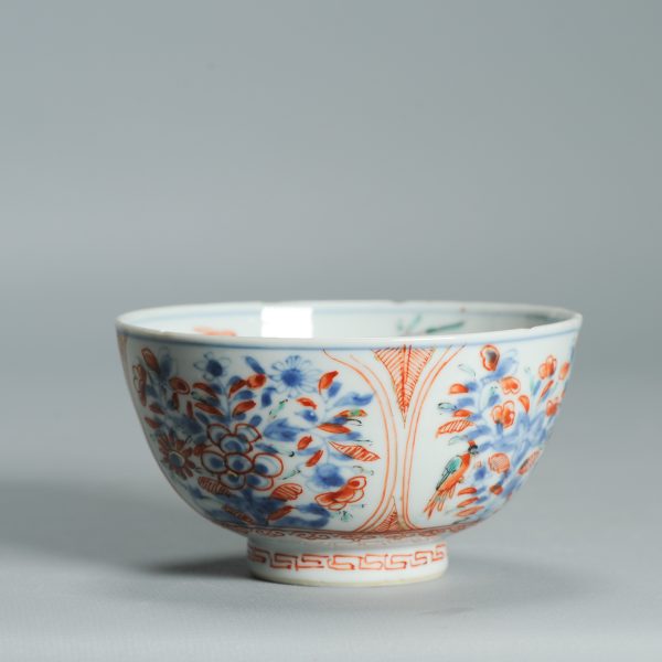 1532 Antique Chinese Kangxi Porcelain Bowl with added Dutch European Decoration of Parrots and Hare - Image 10