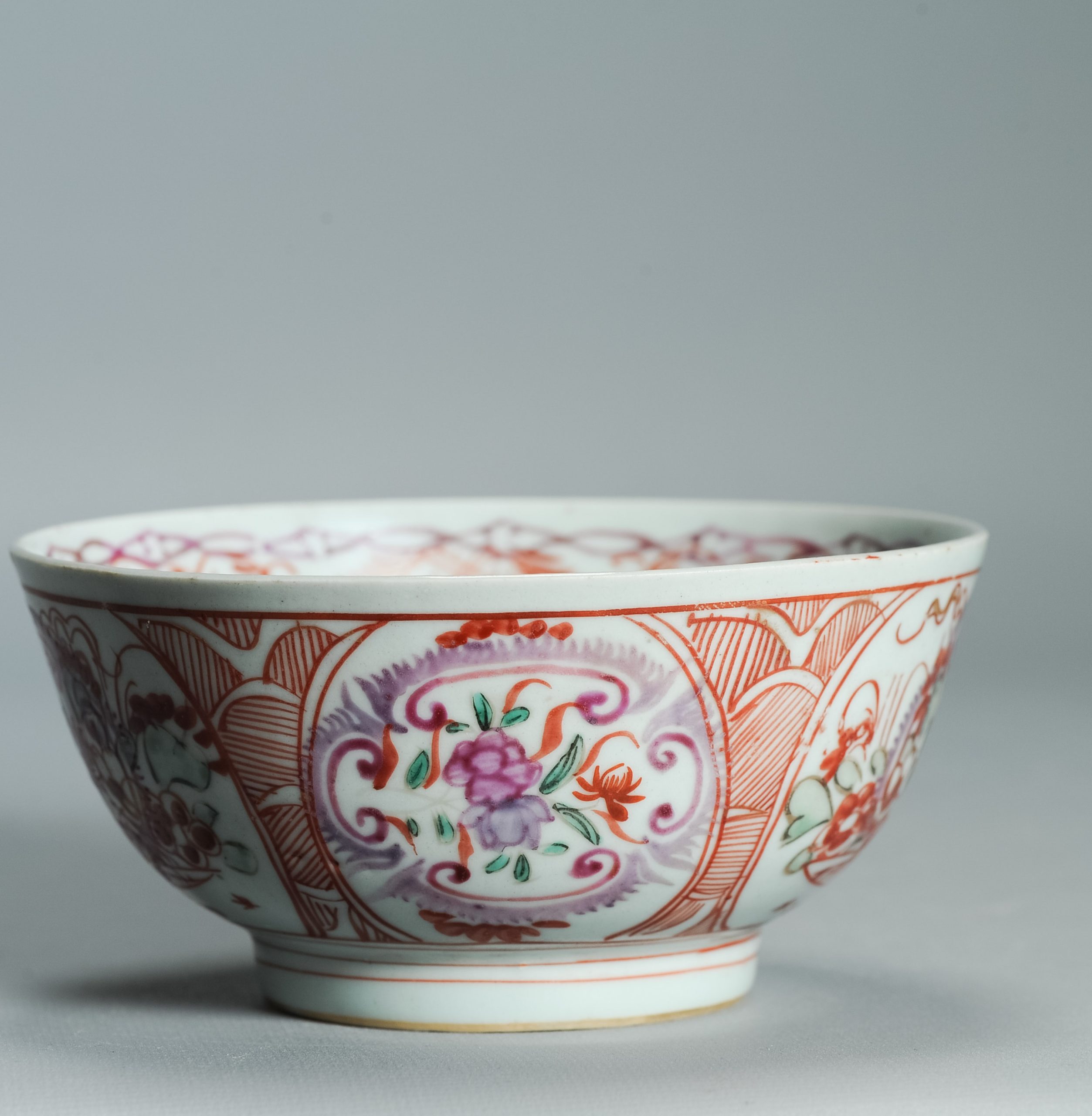 1528 Antique Chinese Porcelain Puce / Purple Bowl with added Dutch European Decoration - Image 3