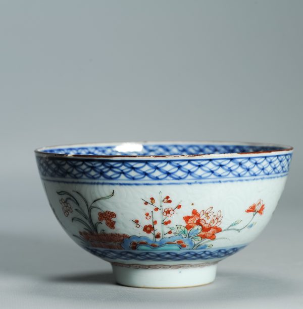 1529 Antique Chinese Porcelain Kangxi/Yongzheng Anhua Carved Bowl with added Dutch Kakiemon Japanese Decoration - Image 8