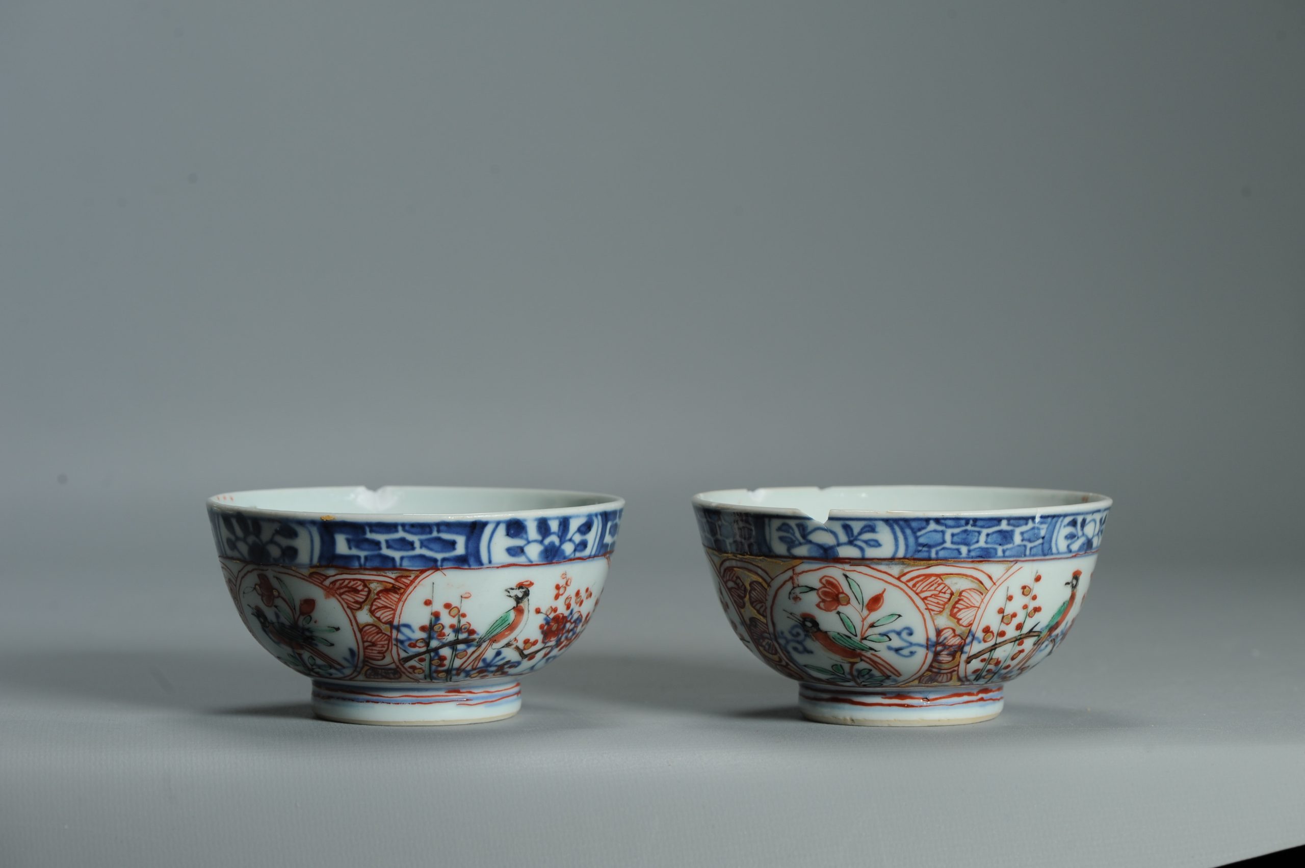 1534 & 1535 Antique Chinese Kangxi Porcelain Bowl with added Dutch Parrot Decoration - Image 9