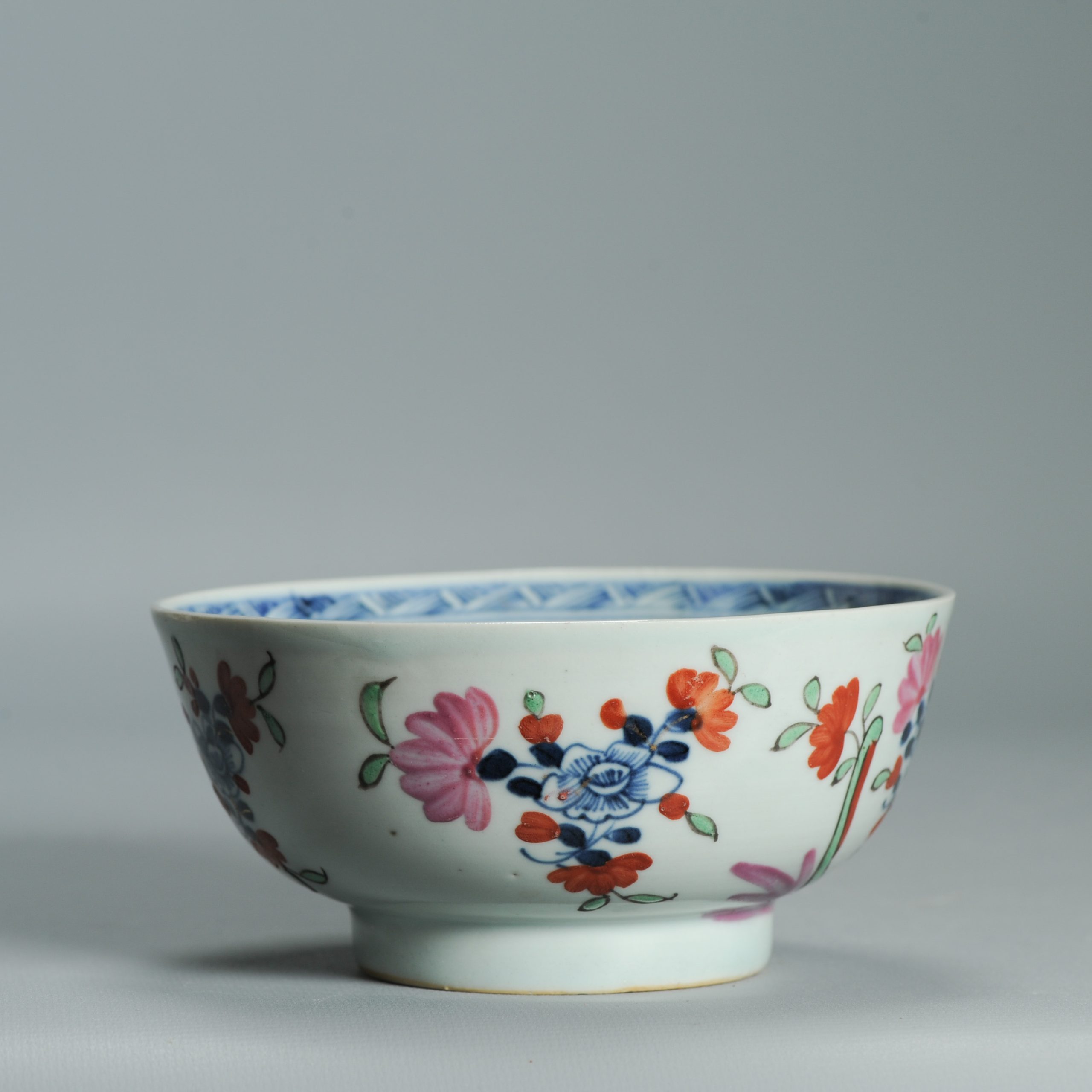 1537 Antique Chinese Porcelain Bowl with added Dutch Willem IV Decoration - Image 8
