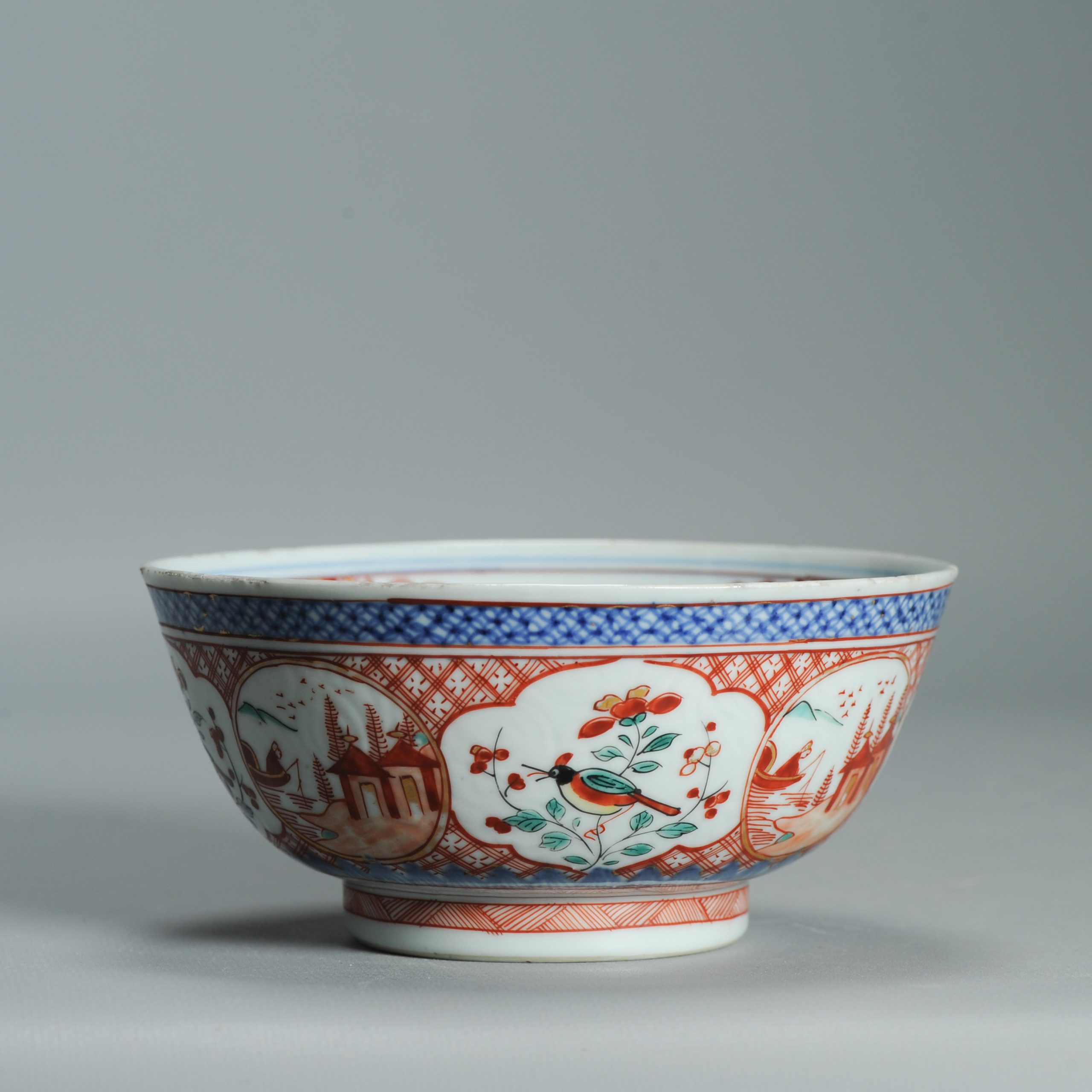 1542 Antique Chinese Porcelain Bowl with a classic design of landscape and Birds