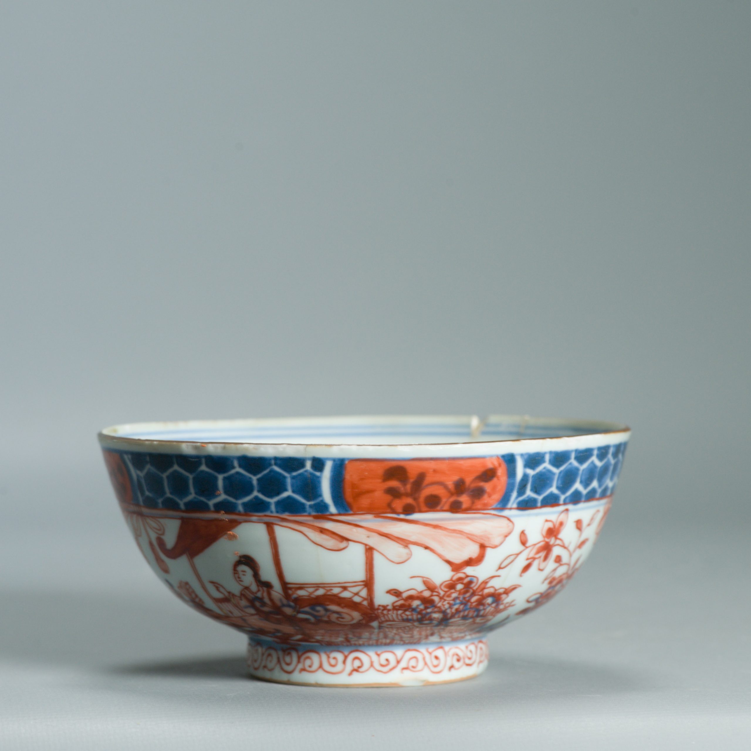 1543 Antique Chinese Porcelain Bowl with a Chinese design of a lady in a pagoda - Image 15