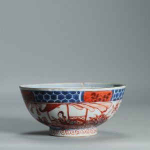 1543 Antique Chinese Porcelain Bowl with a Chinese design of a lady in a pagoda