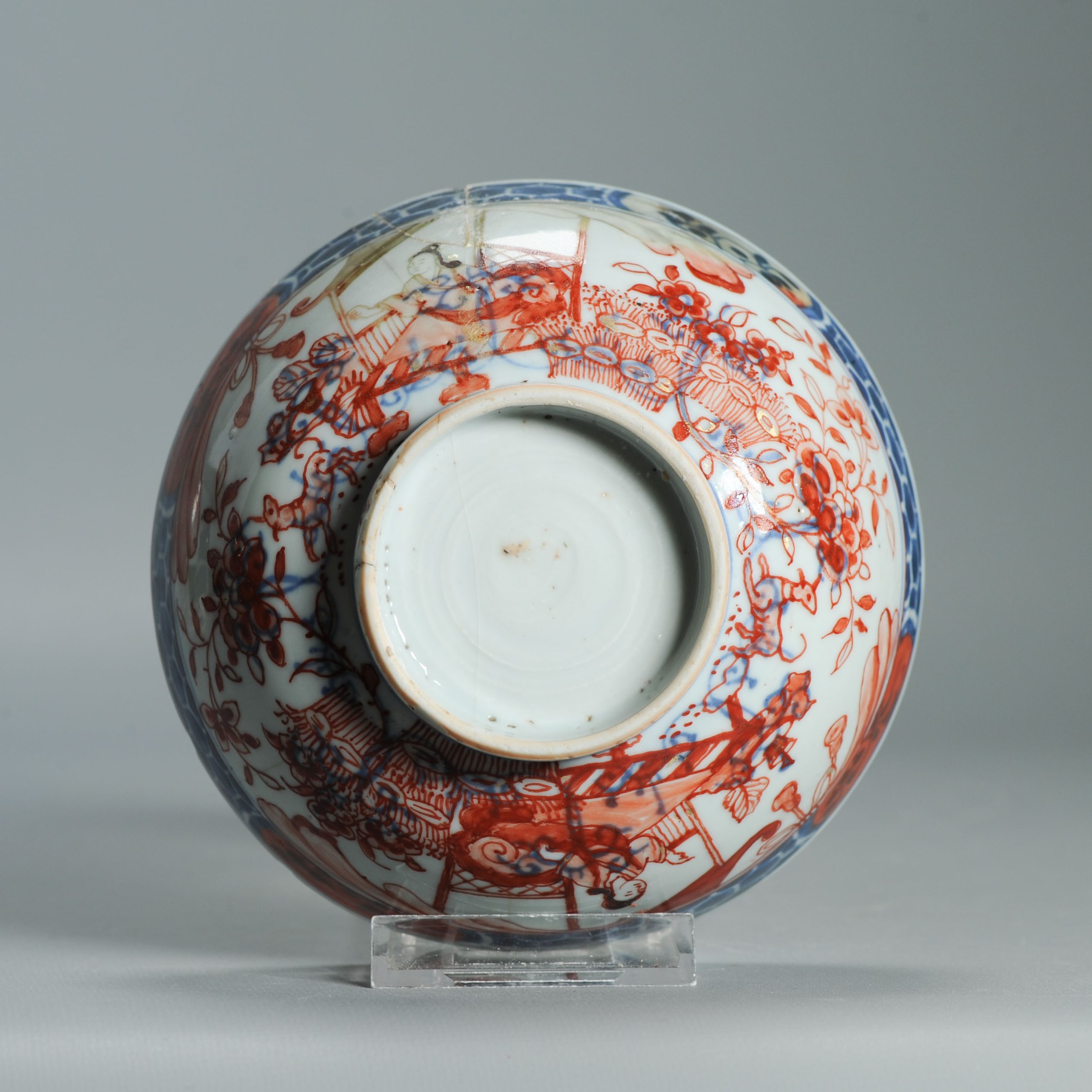 1543 Antique Chinese Porcelain Bowl with a Chinese design of a lady in a pagoda - Image 18