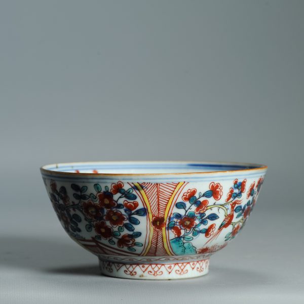 1540 Antique Chinese Porcelain Bowl with added Dutch Decoration of odd birds - Image 13