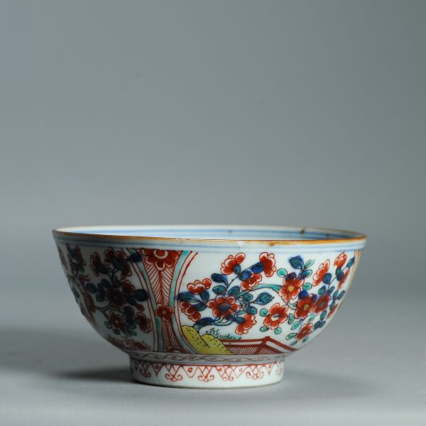 1540 Antique Chinese Porcelain Bowl with added Dutch Decoration of odd birds - Image 10