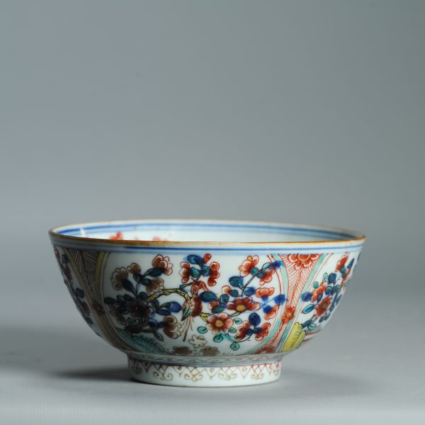1540 Antique Chinese Porcelain Bowl with added Dutch Decoration of odd birds - Image 7