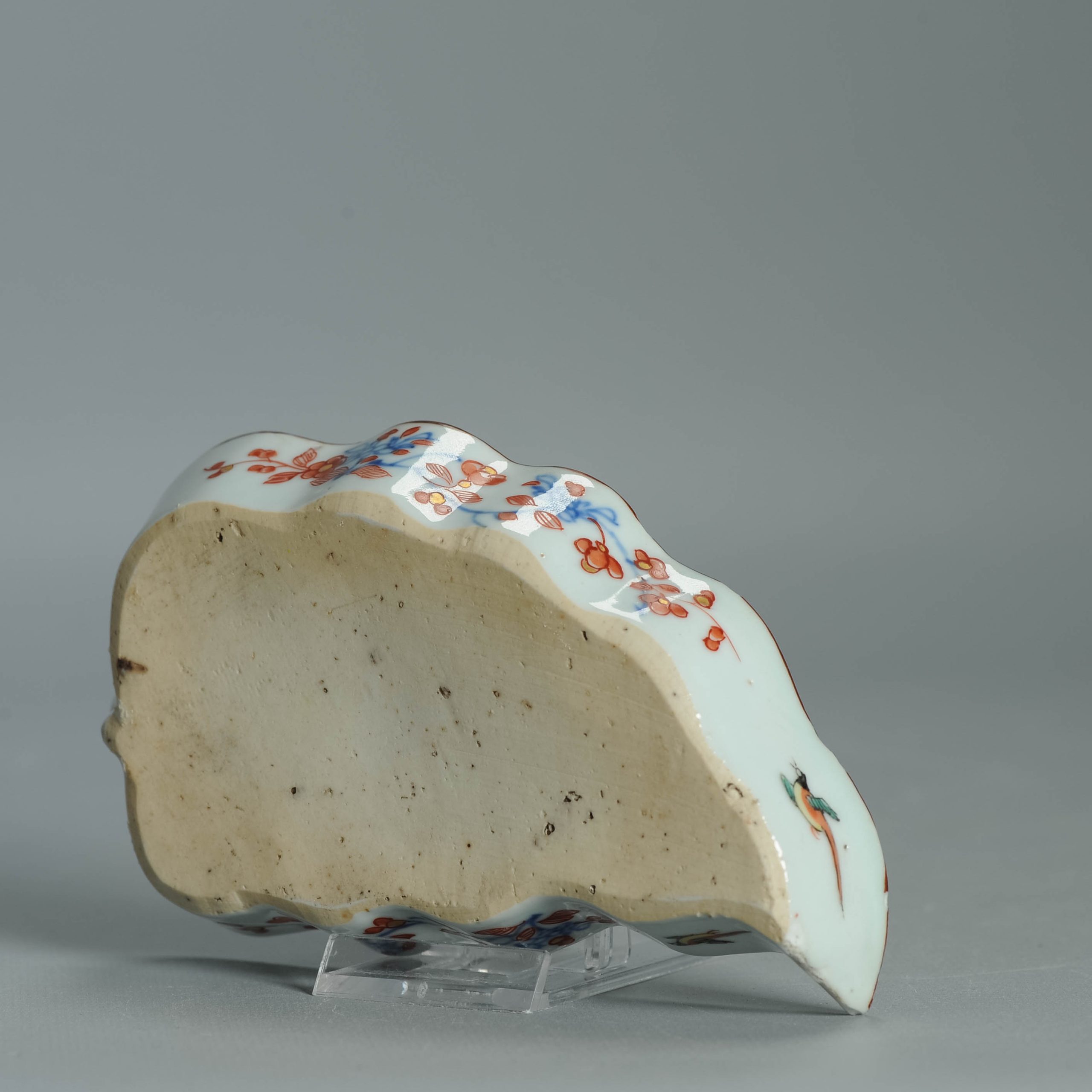 1553 Antique Chinese Porcelain Leaf Dish with Kakiemon Redecoration - Image 10