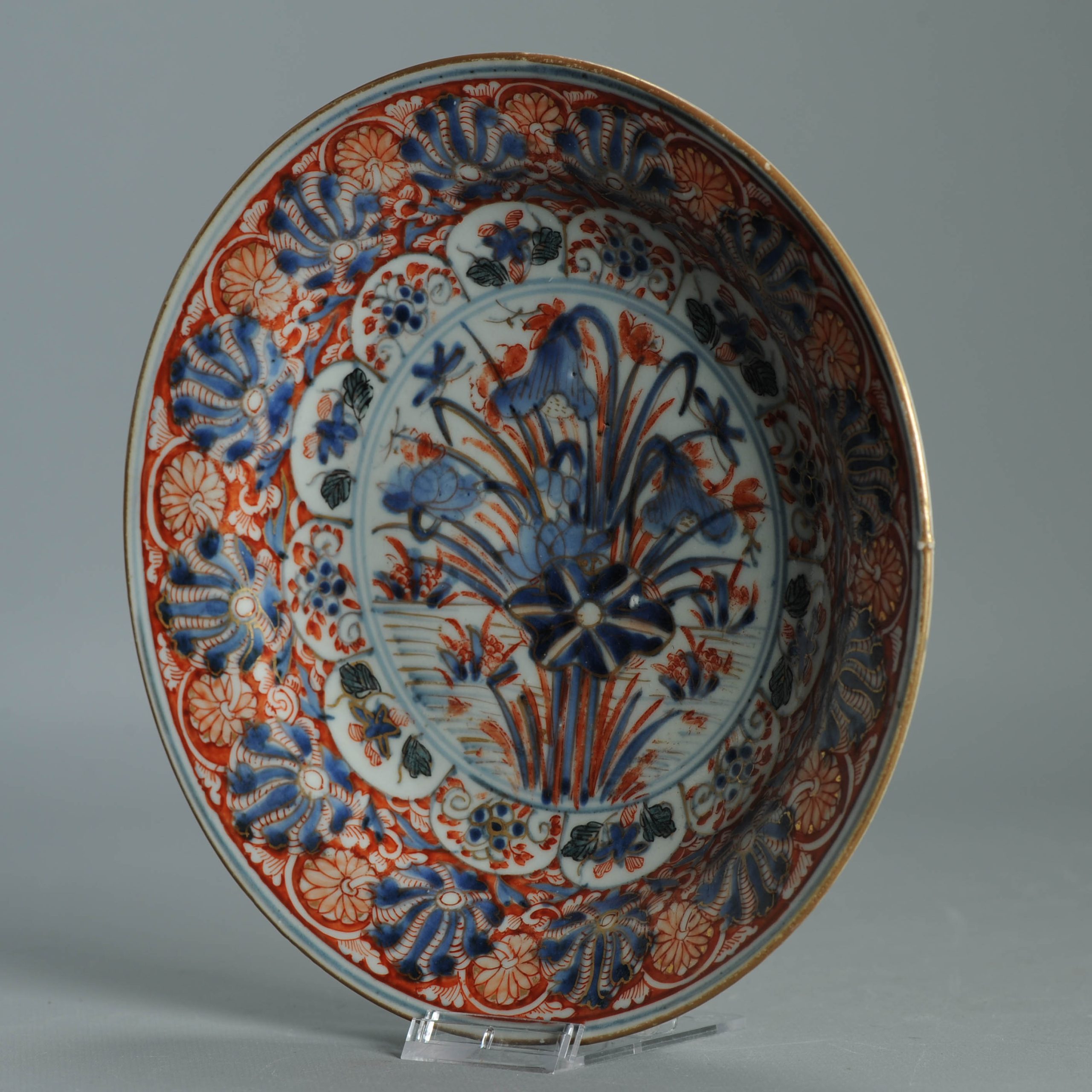 1555 Antique Japanese Porcelain Blue and white Plate with added Redecoration - Image 13