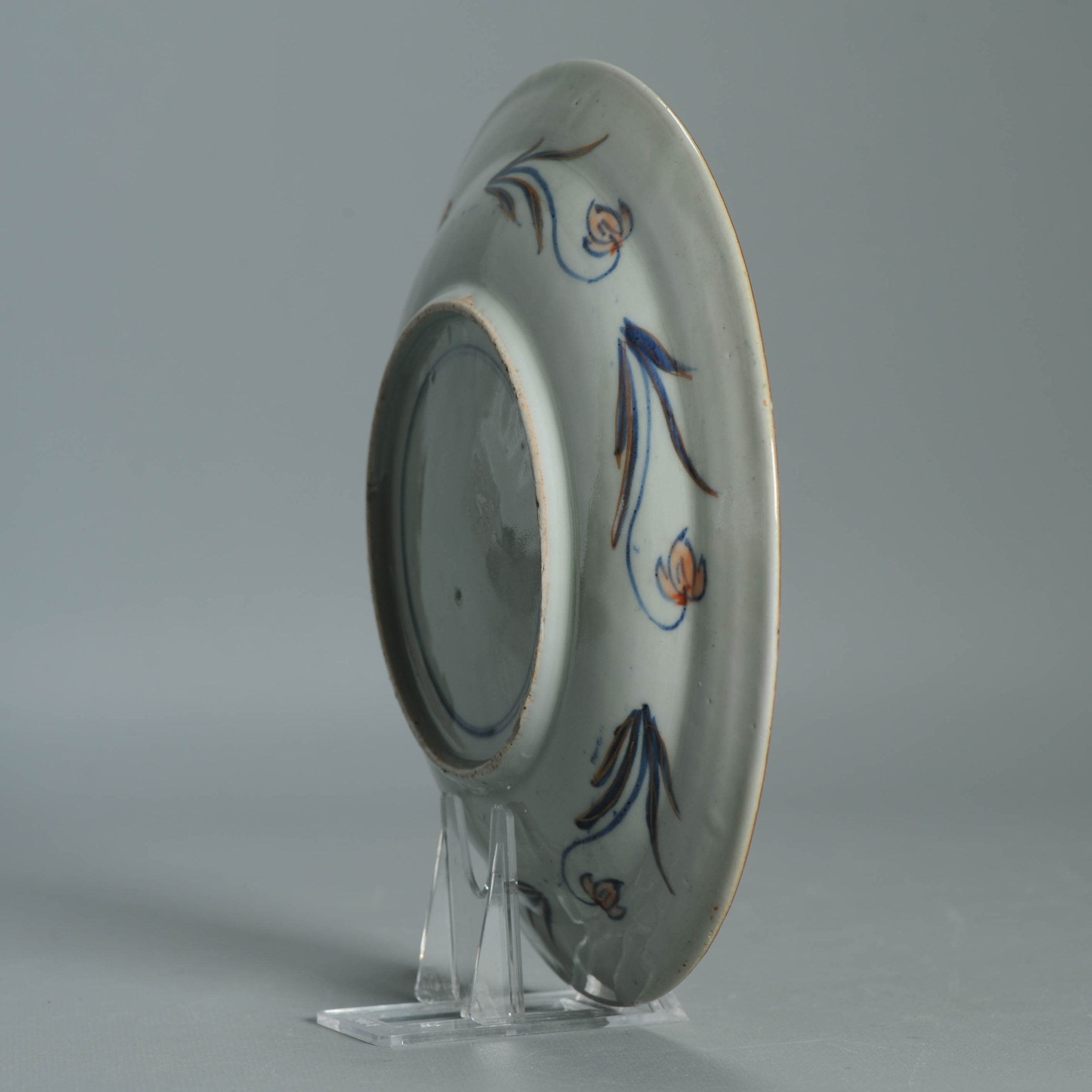 1555 Antique Japanese Porcelain Blue and white Plate with added Redecoration - Image 6