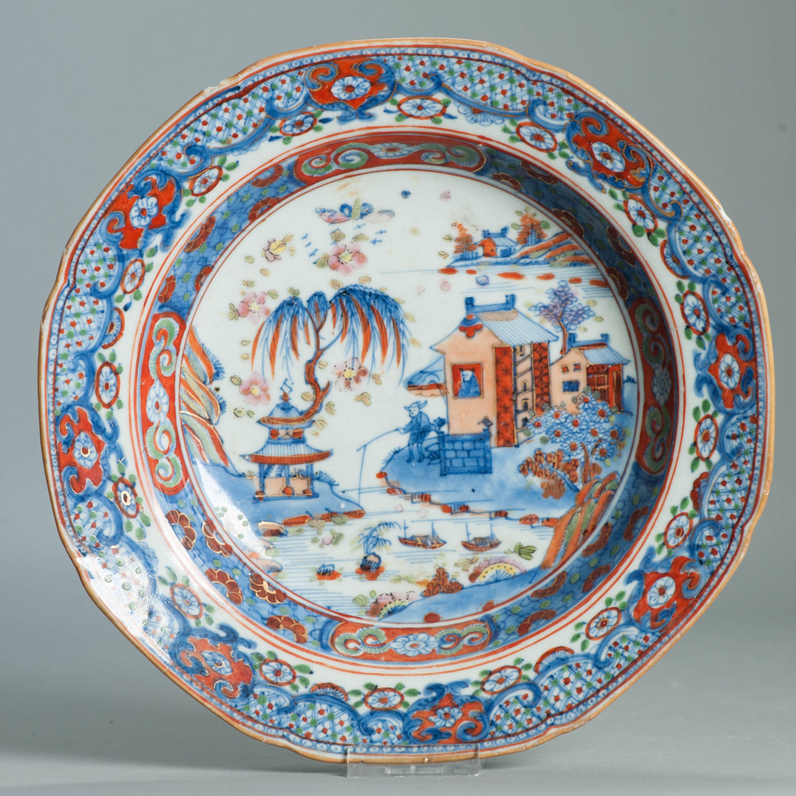 1581 Antique Chinese Blue and White 1730s Chinese  Plate with ca 1800 English Regency / George the IV 19th c redecoration