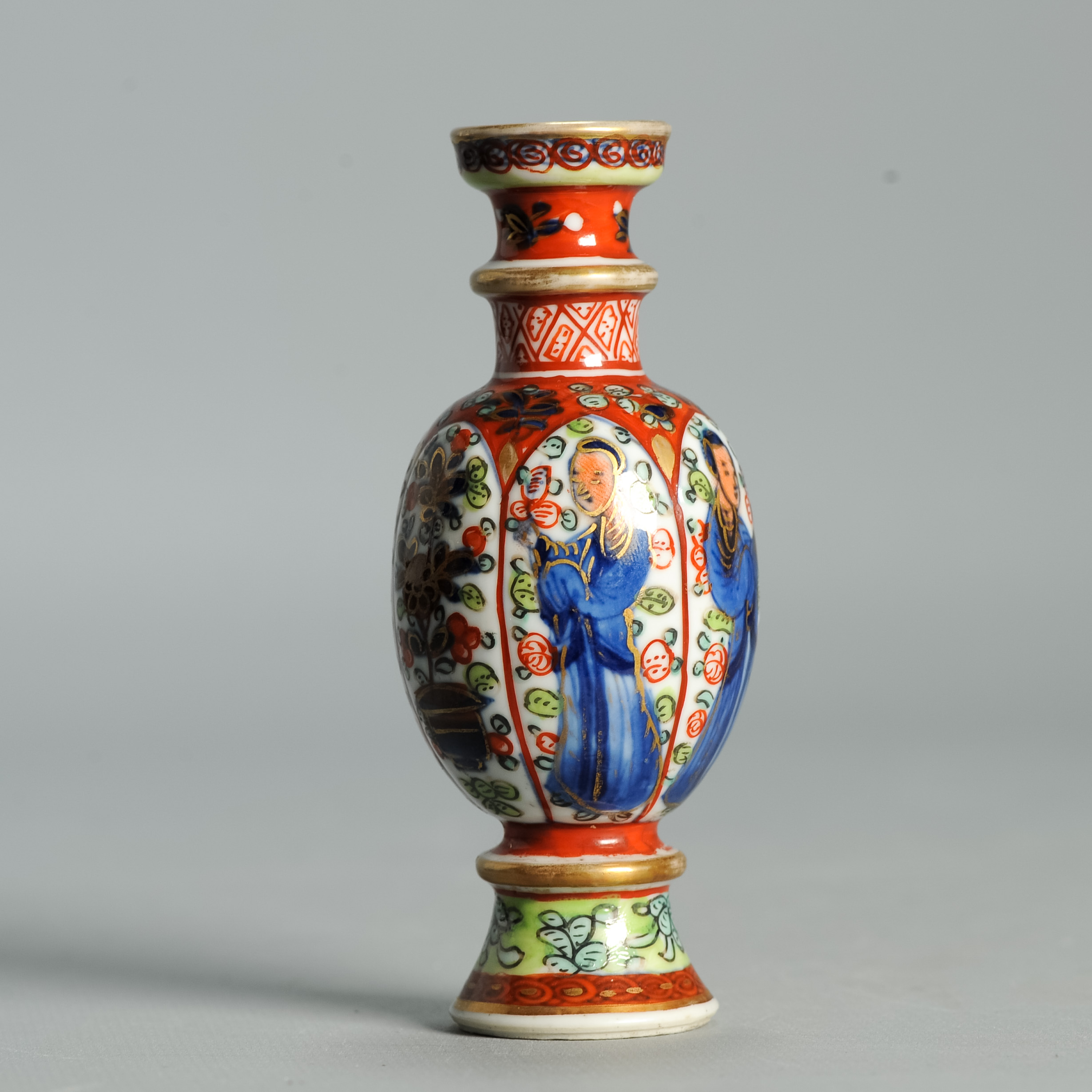 1569 Antique Chinese Blue and White 1740s Chinese vase with ca 1800 English Regency / George the IV 19th c redecoration