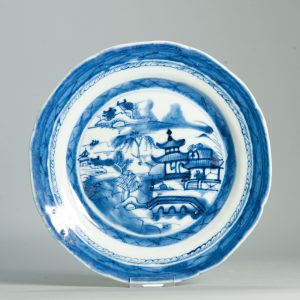 1565 Antique Chinese Blue and White 1800s Cantonese dish with ca 1800 English Regency / George the IV 19th c redecoration