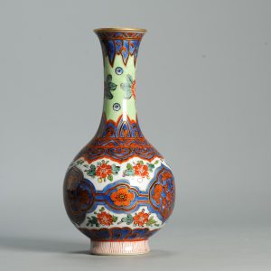 1567 Antique Chinese Blue and White 1700s Kangxi vase with ca 1800 English Regency / George the IV 19th c redecoration