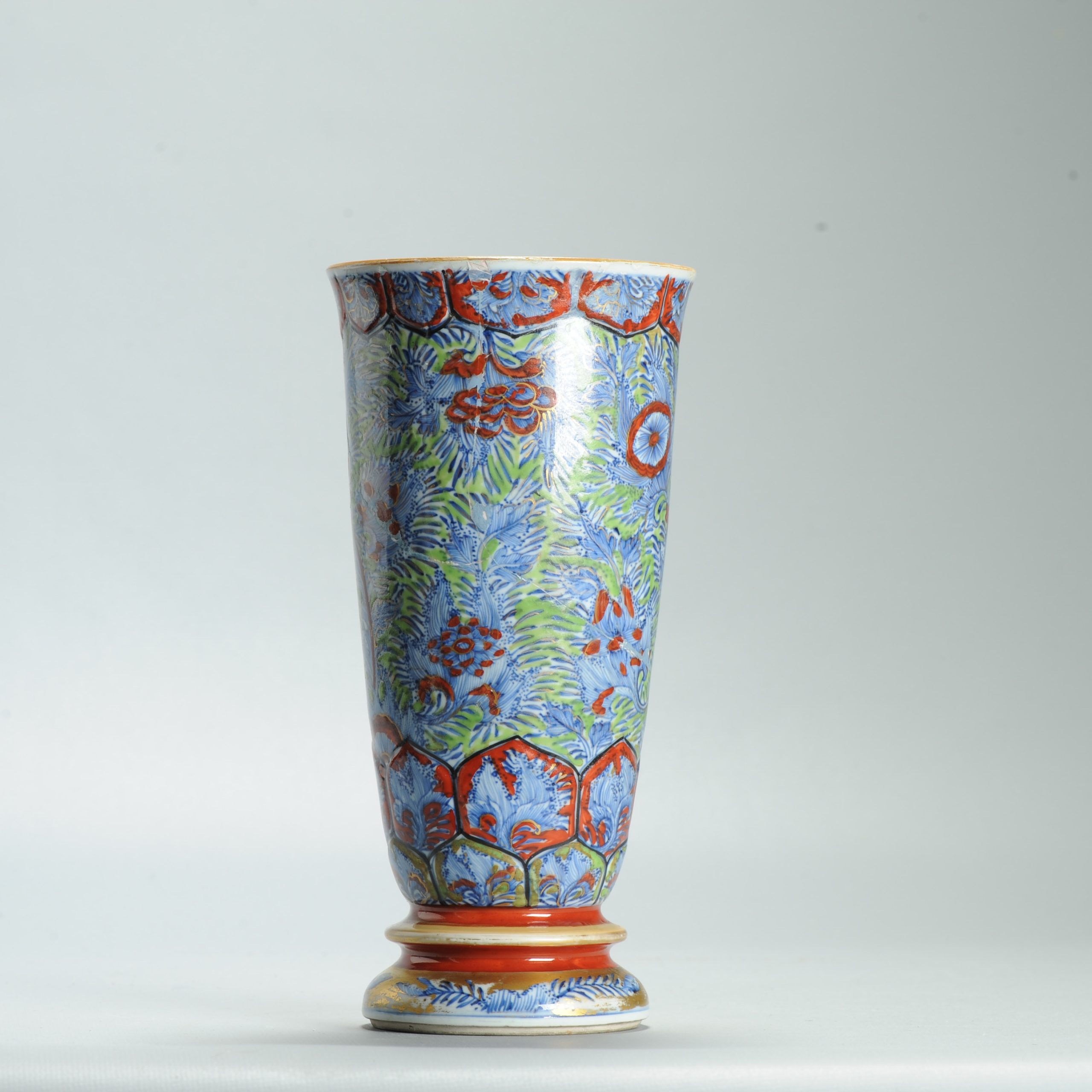1631 Antique 17th c Blue and White Beaker Vase with ca 1800 English Regency / George the IV 19th c redecoration - Image 3