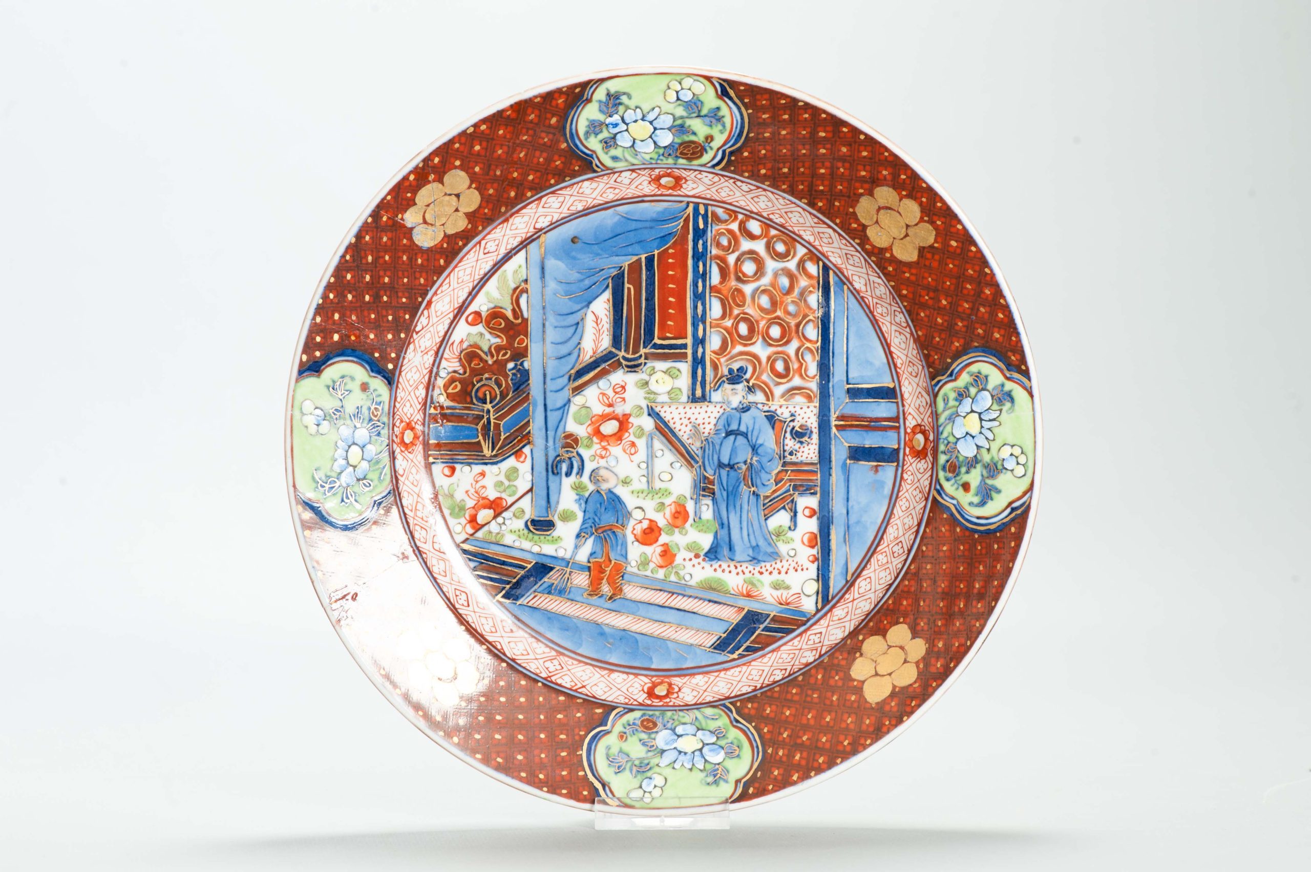 1652 Redecorated 18th c Qianlong(?) Plate with overglaze European Decoration of Fishes