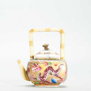1656 Antique 1700 Kangxi Blue and White teapot with ca 1800 English Regency / George the IV 19th c redecoration
