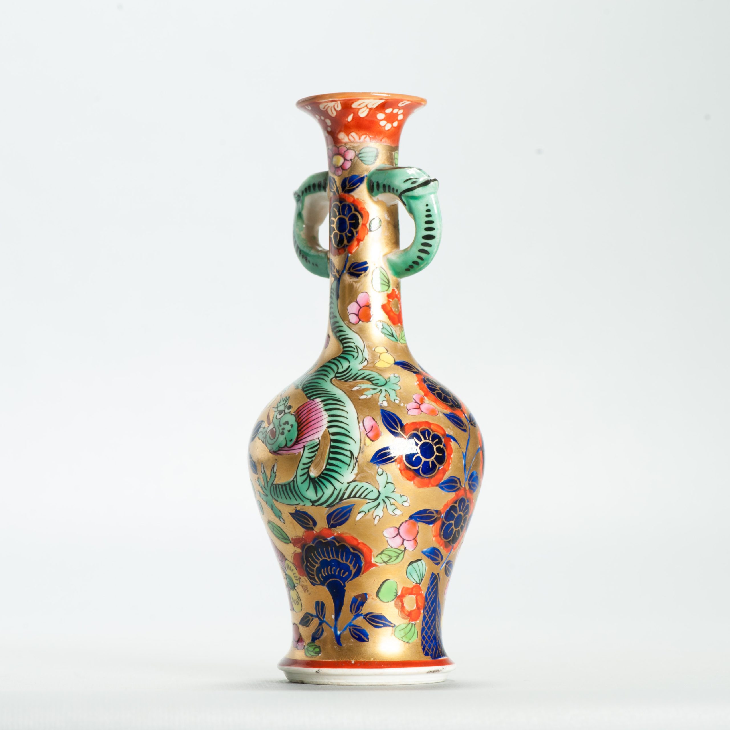 1672 Antique Kangxi Porcelain Vase with Dragons. Redecorated in Europe.
