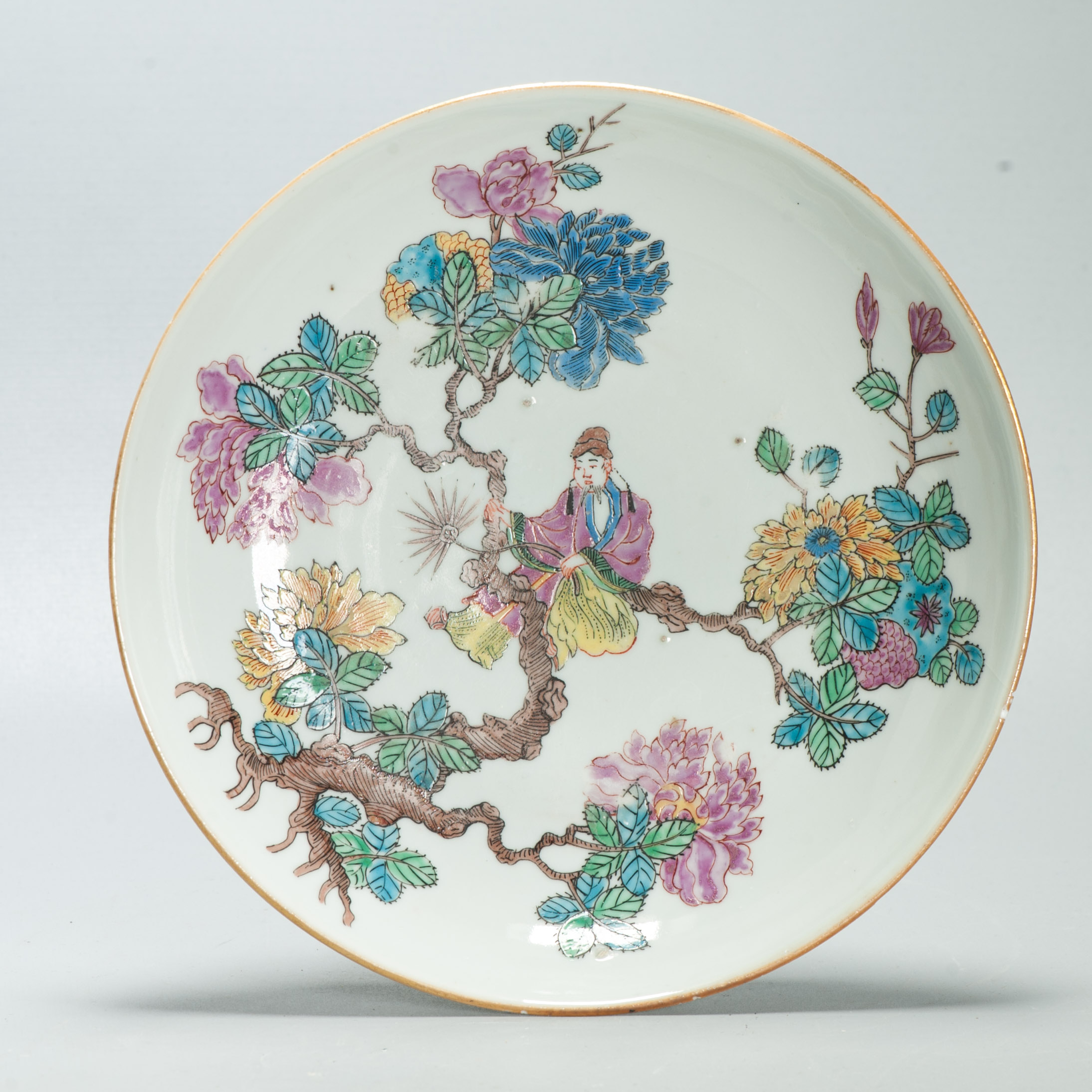 1679 Antique Chinese Porcelain Plate European Decorated With Famille Rose Decoration of Figure and Flowers