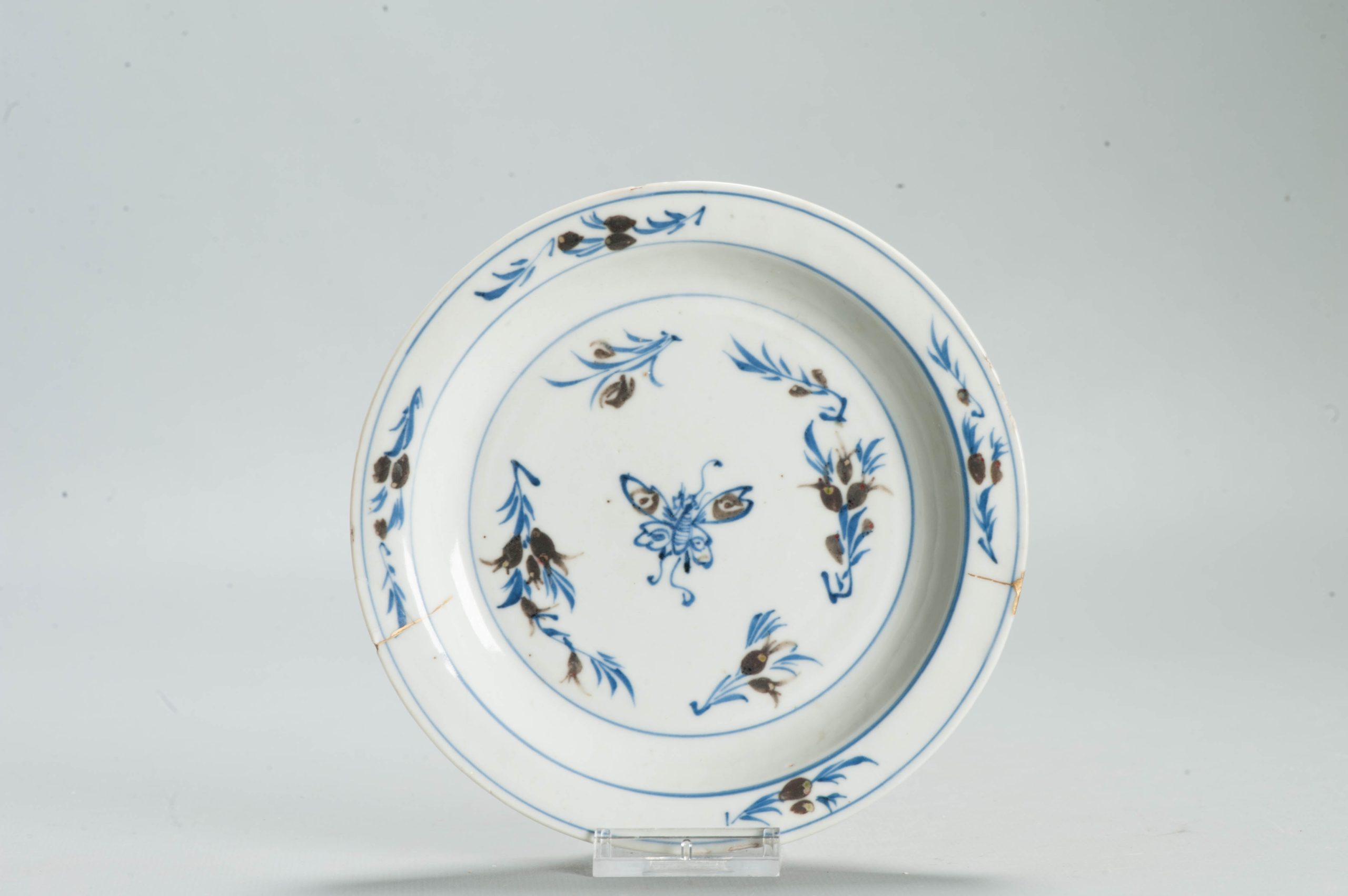 1689 Lovely Late Ming Underglaze Copper Red Kosometsuke / Ko-Akae plate