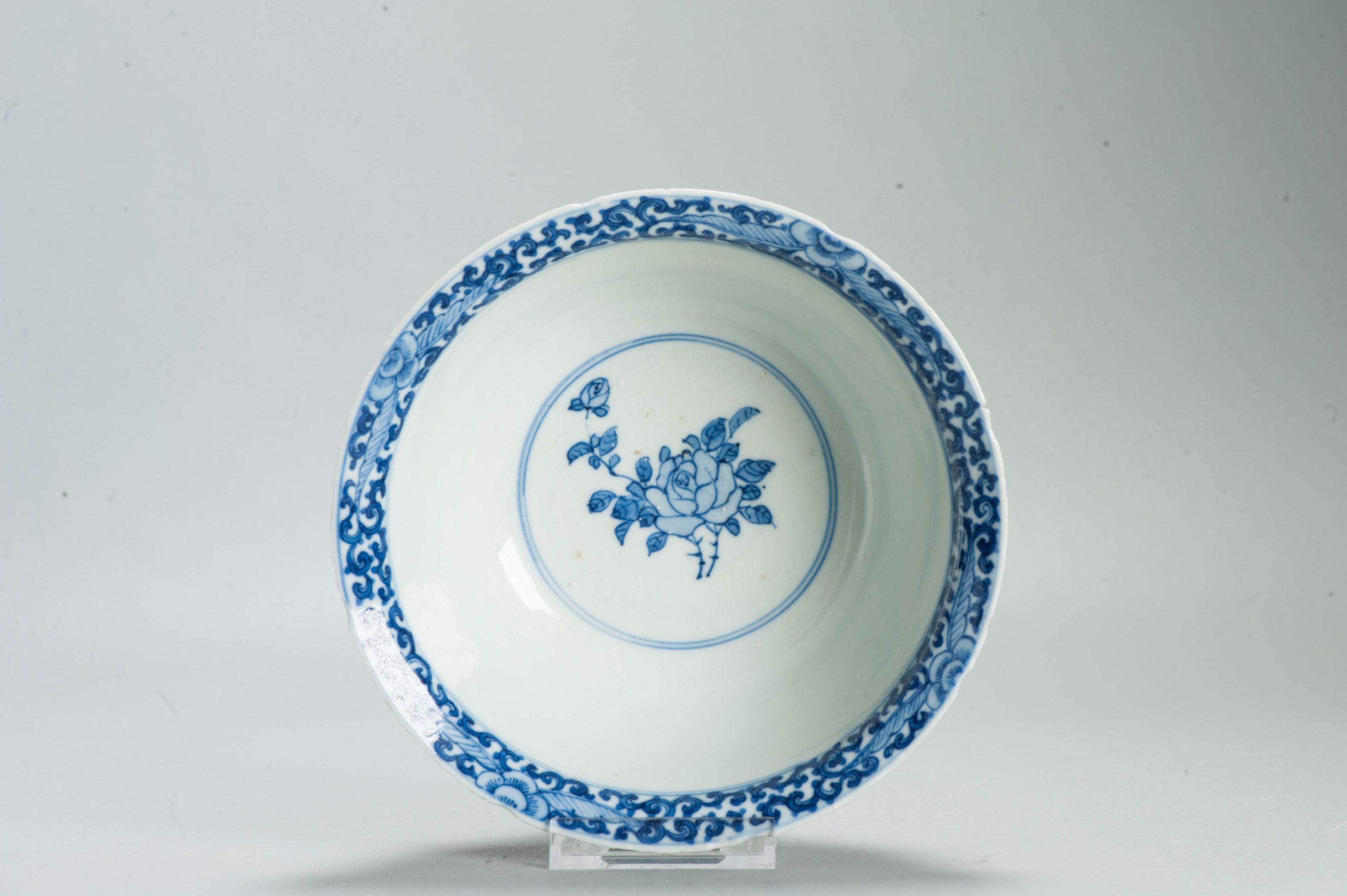 1690 Antique 19th c Bowl with Warriors and a Rose in the centre - Image 13