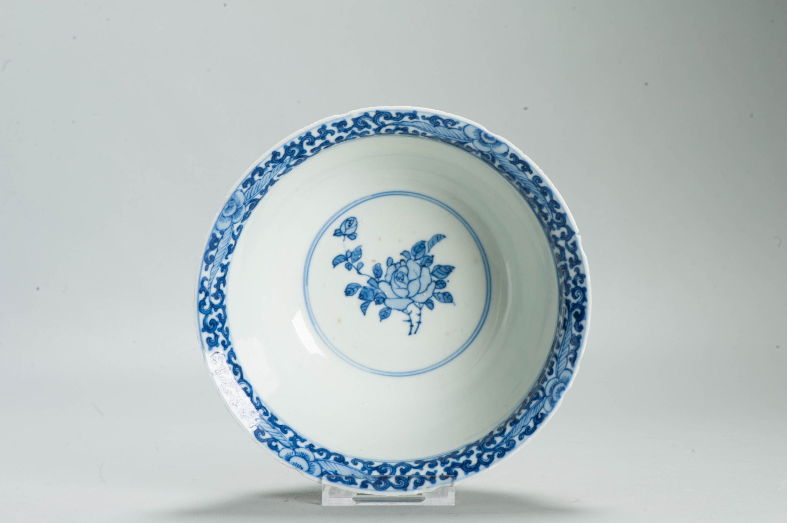 1690 Antique 19th c Bowl with Warriors and a Rose in the centre - Image 12