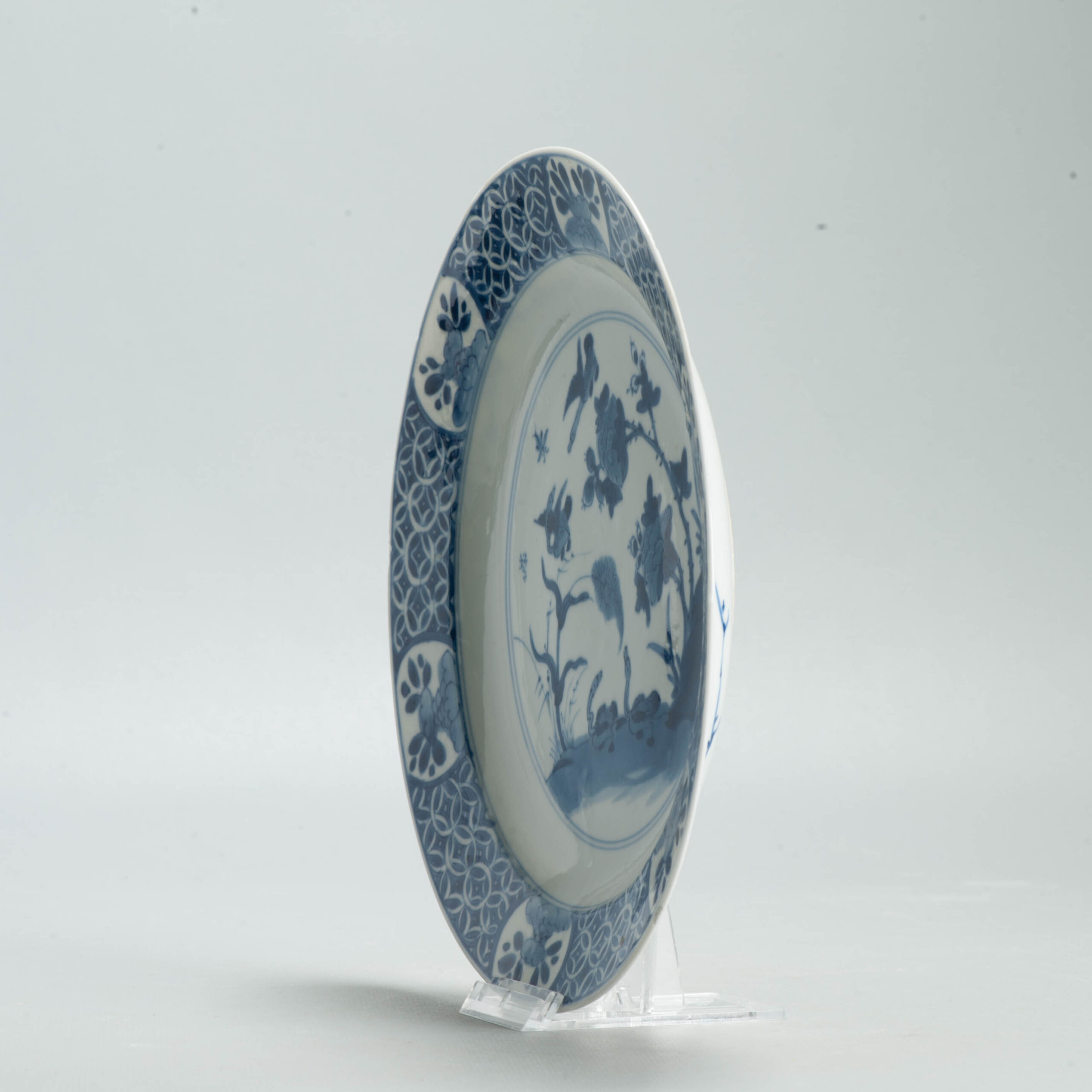 1707 Very nice 1700s Kangxi Blue rim dish Ducks in a Lotuspond - Image 12