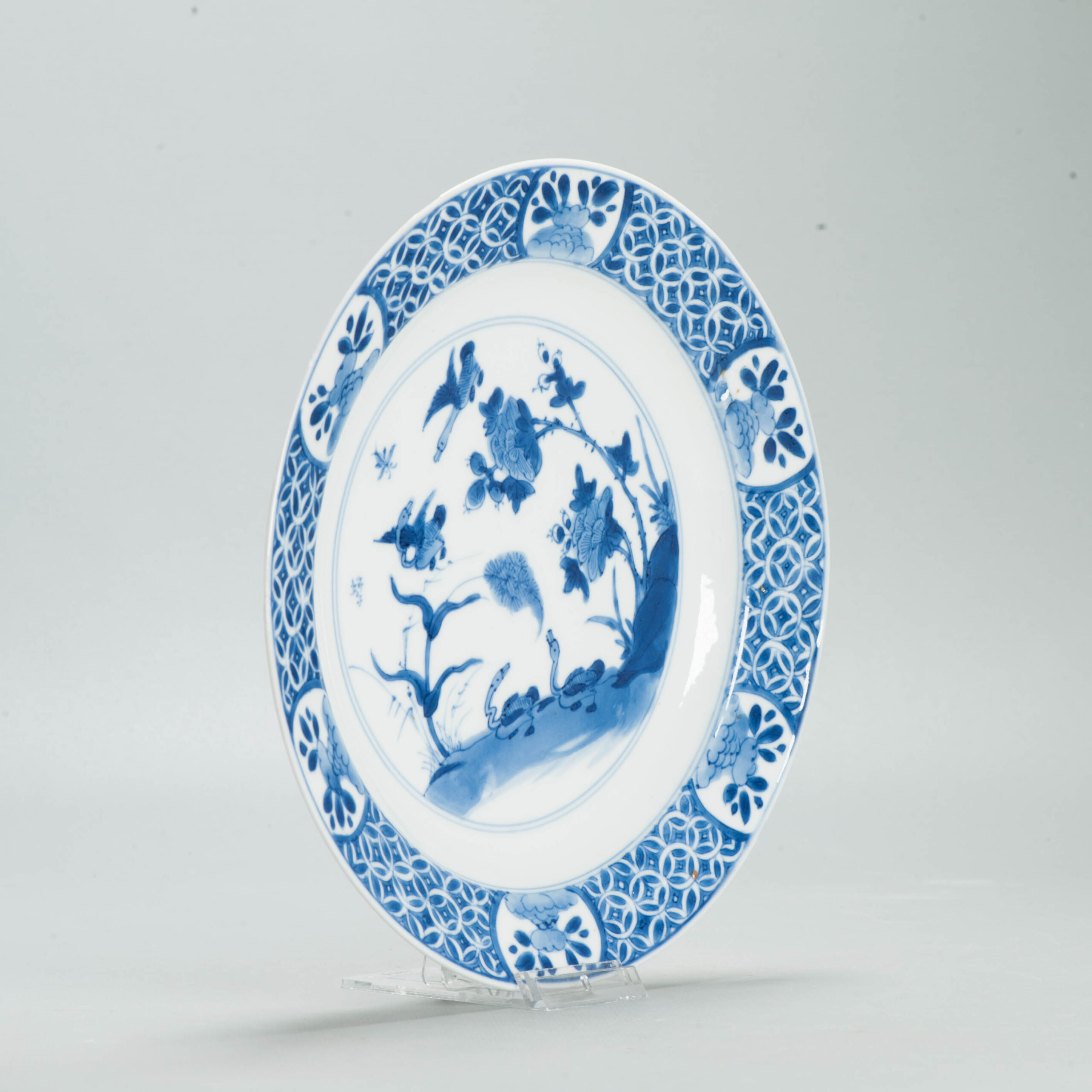 1707 Very nice 1700s Kangxi Blue rim dish Ducks in a Lotuspond - Image 4