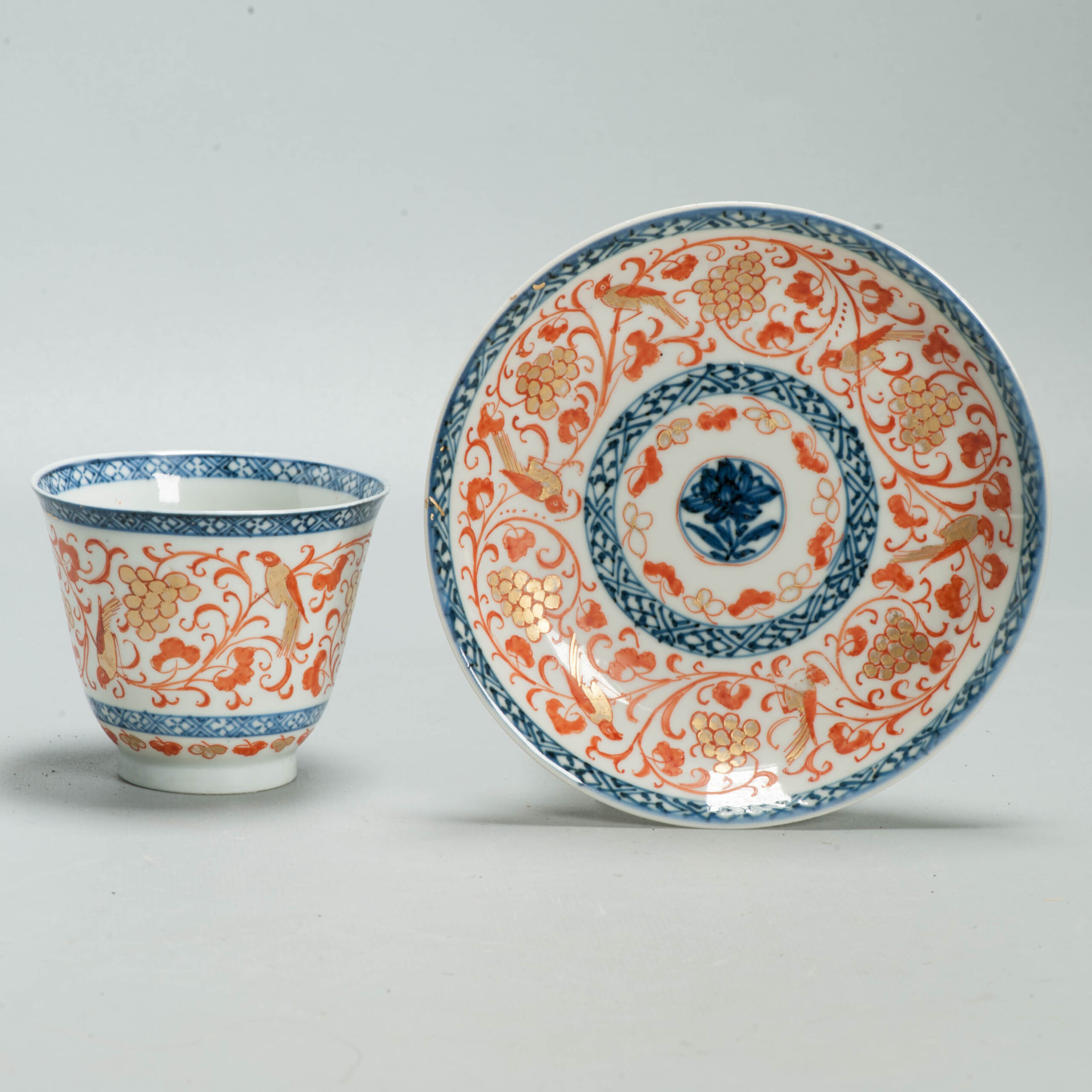 1711 Antique Dutch-decorated Chinese, Kangxi or early Yongzheng, Tea Bowl, circa 1720-1730
